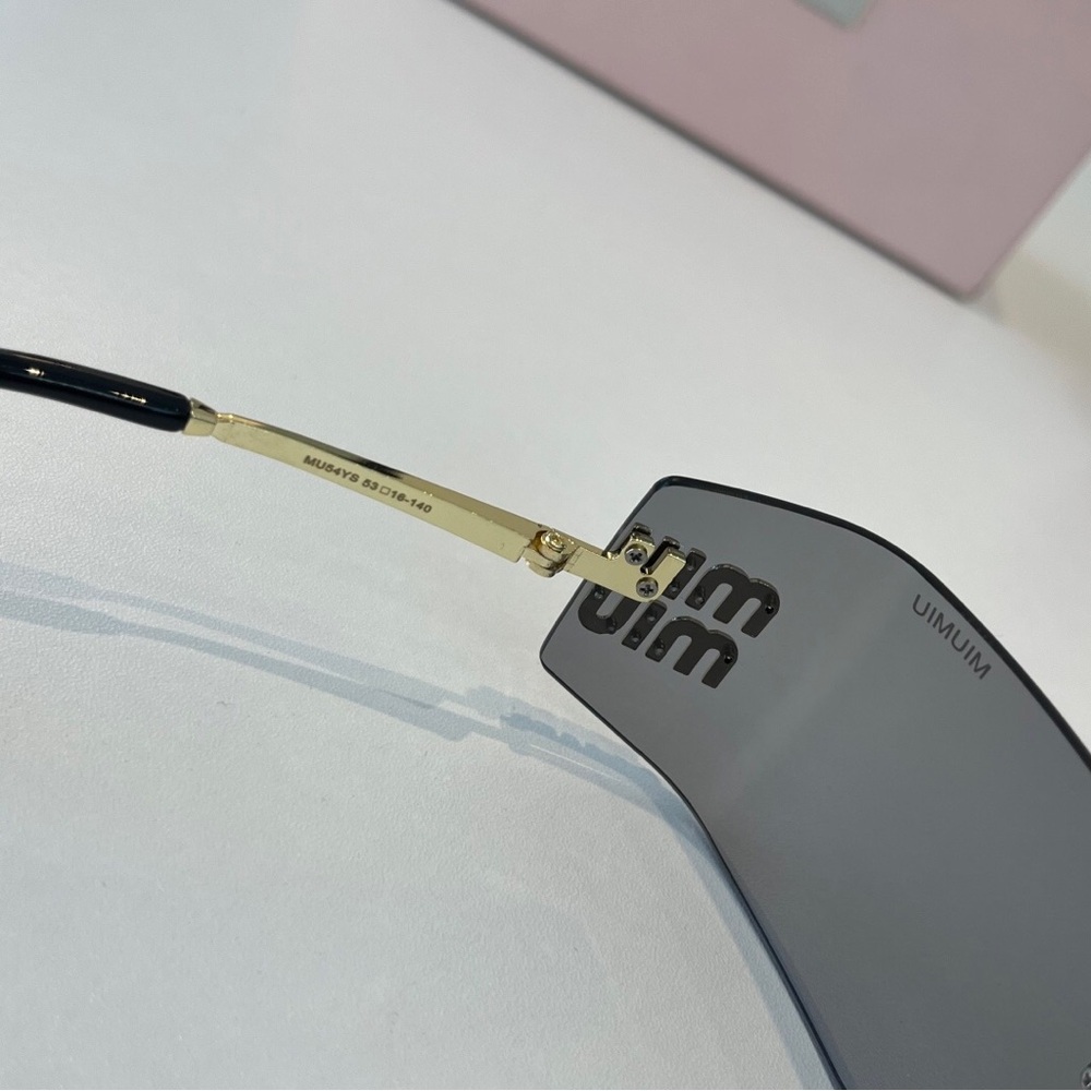 New MIU MIU Sunglasses Gold Dark Gray Lens Runway Wrap Rimless - Picture 8 of 9